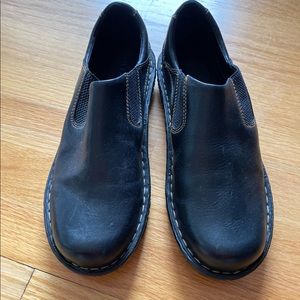 Women’s Born Black Leather Slip-on shoes 8/8.5
